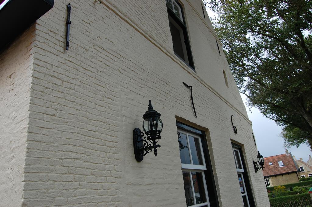 Bij Hen Op Ameland Hotel Hollum  Bagian luar foto