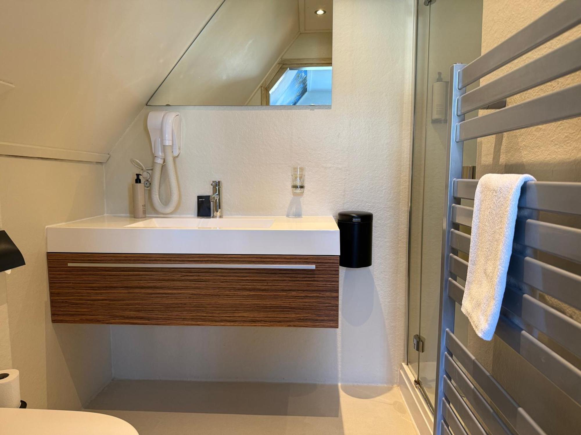 Bij Hen Op Ameland Hotel Hollum  Bagian luar foto